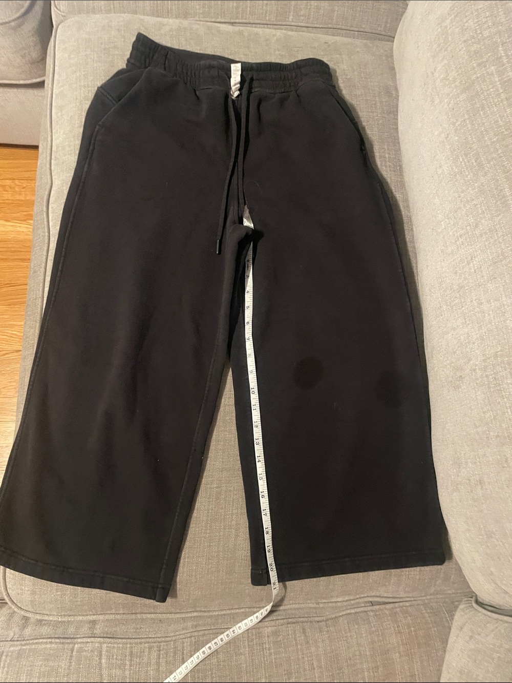 lululemon athletica Black Cropped Wide-Leg Sweatpants